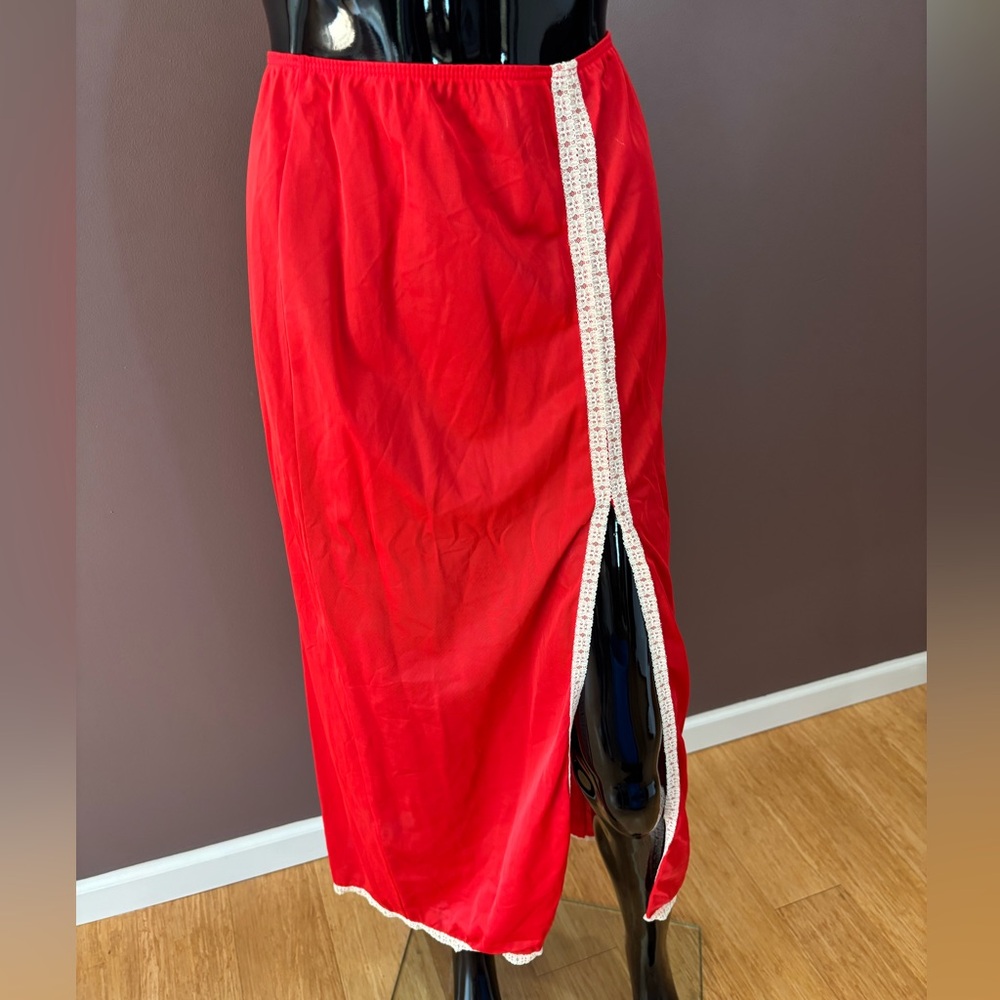 Vintage Zayre Red with White Lace Trim Slip